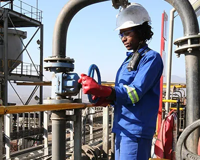 Operational readiness and training on site